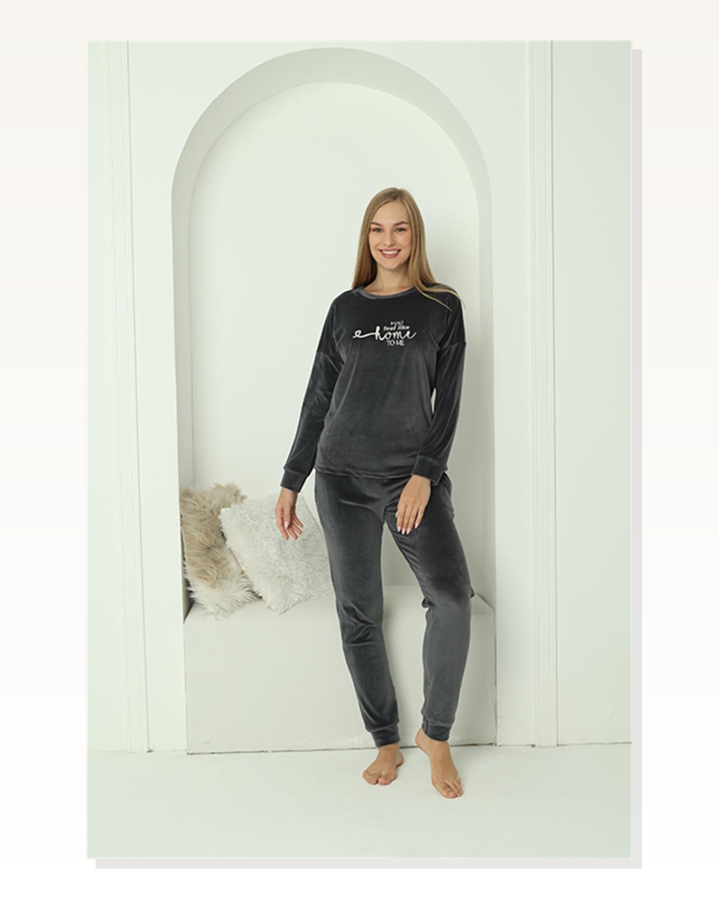 Moda Çizgi Kadın Kadife Füme Pijama Takım 20624 Marketplace blank