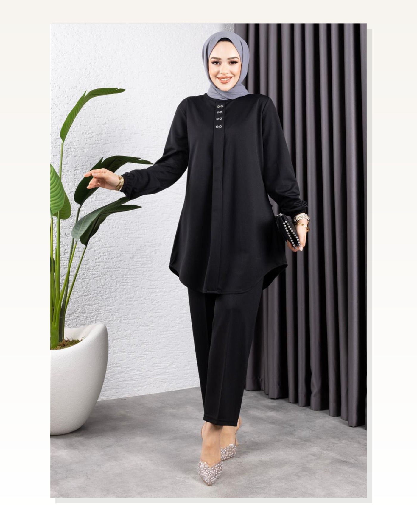 Önden Patlı Krep Takım SİYAH Marketplace blank